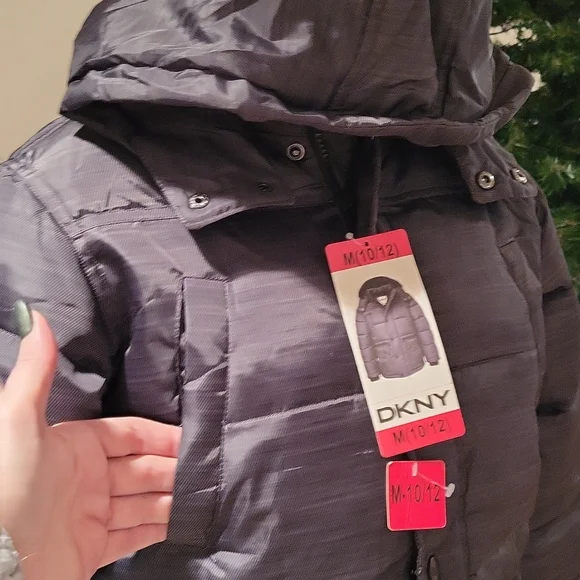 New With Tags DKNY Boys coat, size medium 10/12, dark grey - Picture 5 of 12